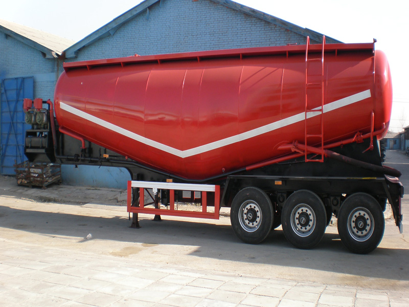 Bulk cement trailer for UAE