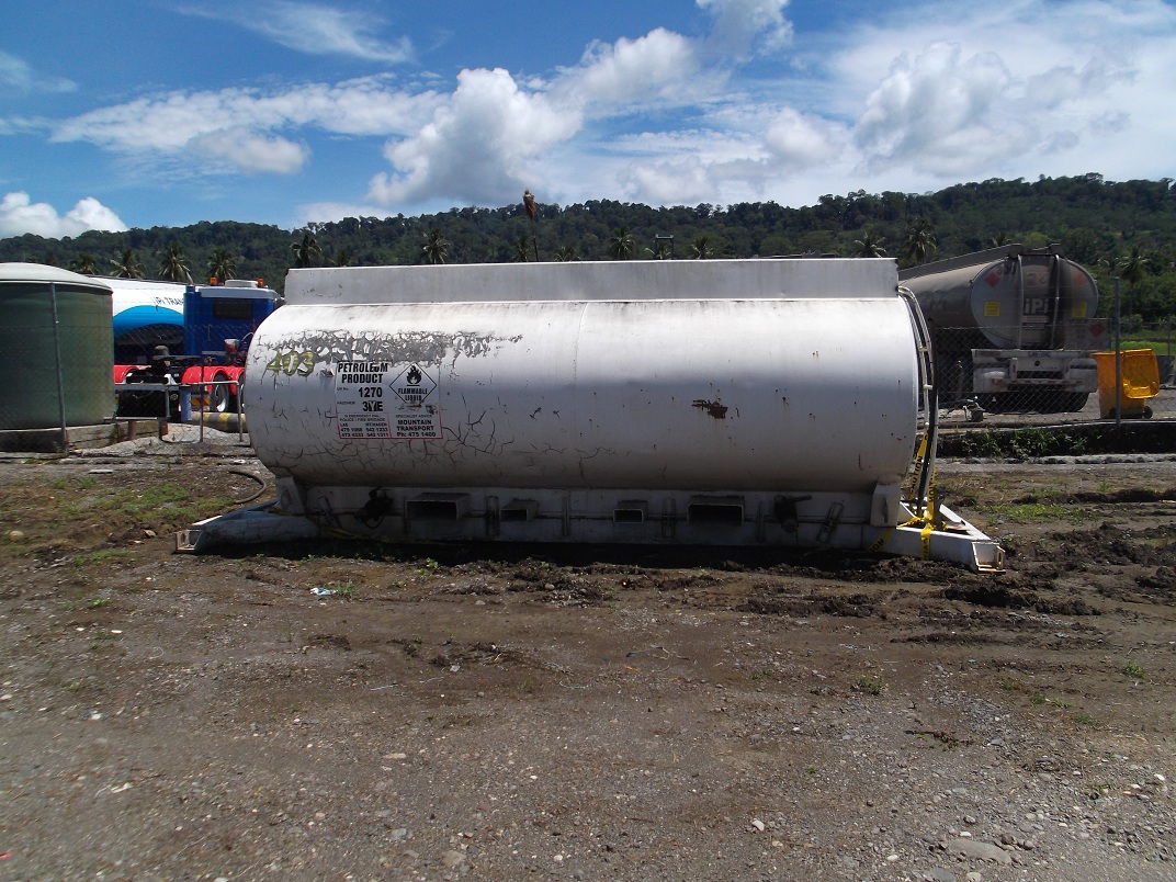 Demountable oil tanker for Papua New Guinea