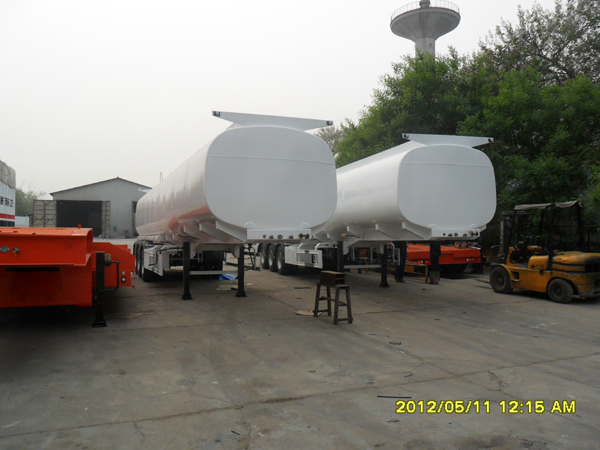 Steel tanker trailer for Sierra Leone