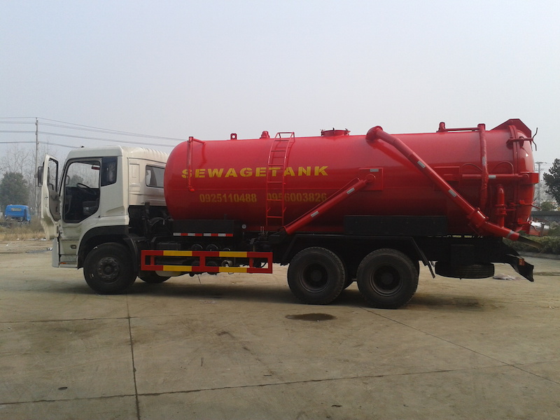 Rigid type vacuum tanker